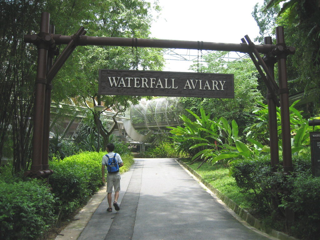 Jurong Waterfall Aviary